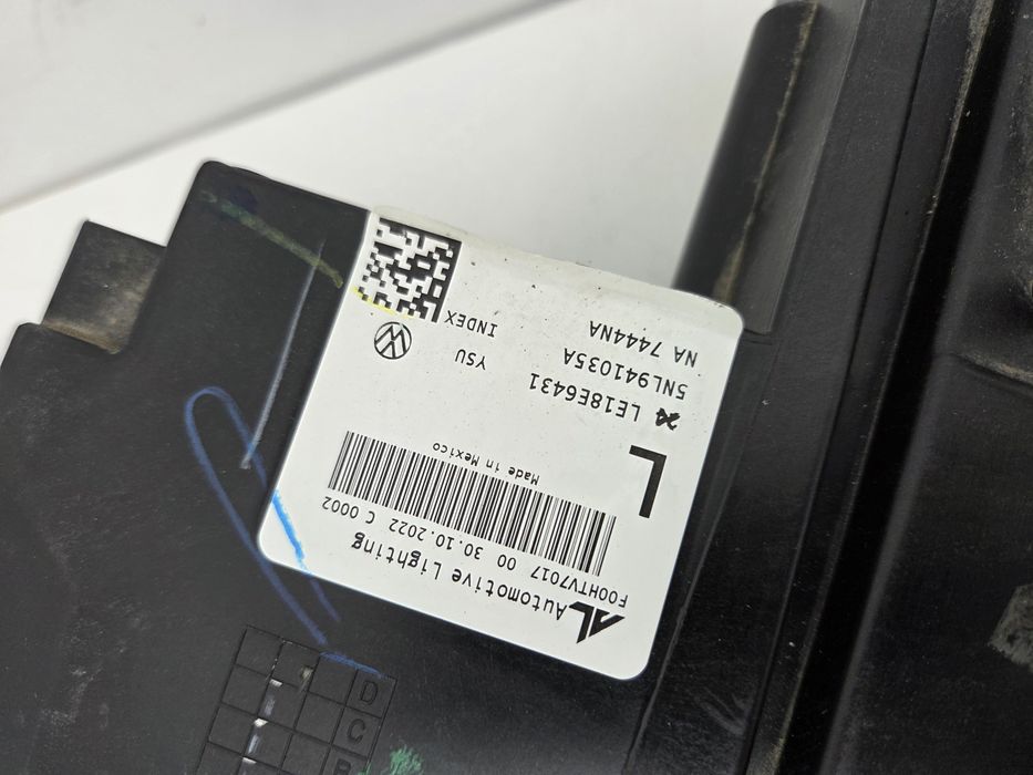 Фара ліва VW Tiguan 2022-2024 USA