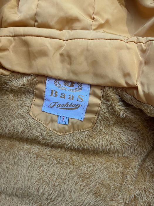 Продам зимову куртку 3-4 роки