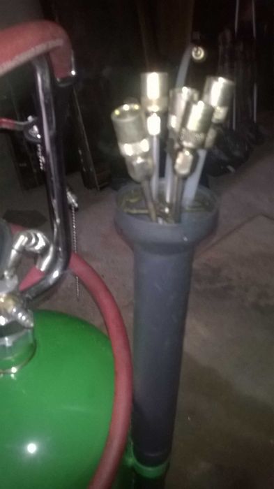 Aspirador de óleo auto (pneumático)