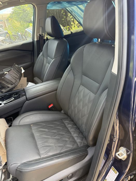 Nissan rogue t33 салон сидушки platinum