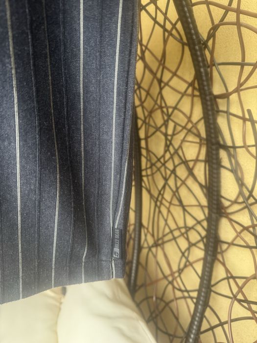 Męska koszulka w serek