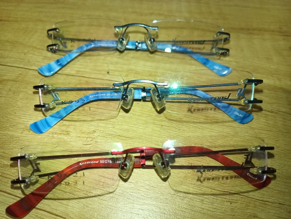 Оправа Kanstand, нова. Довго лежала. 470₴ за 3шт. 200₴ за 1шт