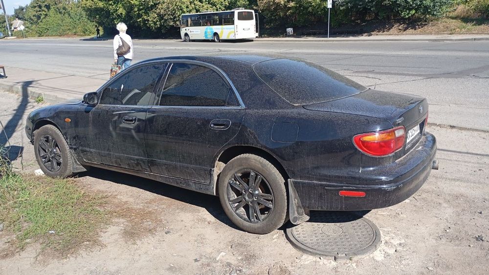 Мазда хседос9 2.0 V6 газ бензін ,обмін