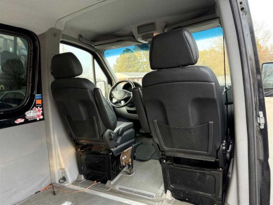 Mercedes-Benz Sprinter 2500 144 WB Crew Van      2016