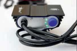 Luz lanterna foco cree 3 x leds 8000 lm (garantia de 6 meses)