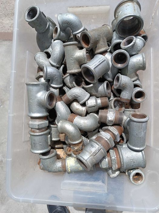 Materiały hydrauliczne,kształtki,złączki,zawory