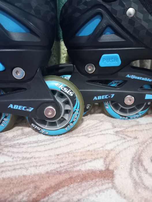 Роликові ковзани