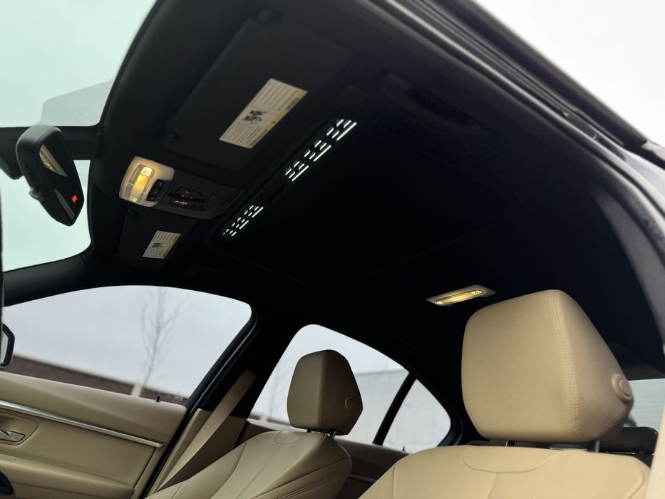 BMW 3 F30 2016 рік