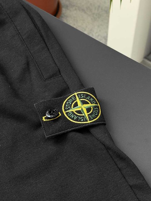 Черные Шорты Стон Айленд - Спортивні Шорти Stone Island