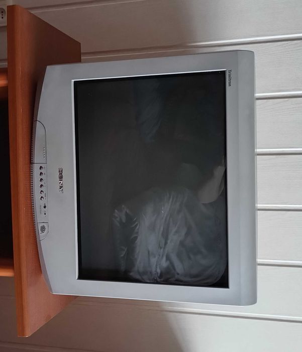 Телевізор Sony Trinitron KV-21LT1K
