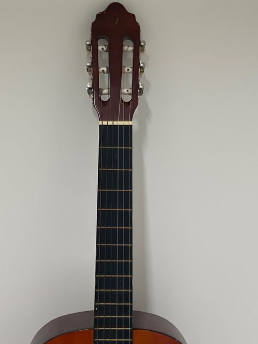 Viola em excelente estado geral – ótimo custo-benefício!