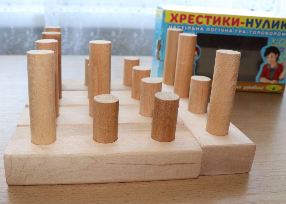 Деревянная игра крестики-нолики: 100 грн. - Игрушки Киев на Olx