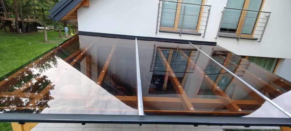 Poliwęglan lity 2UV  na zadaszenie