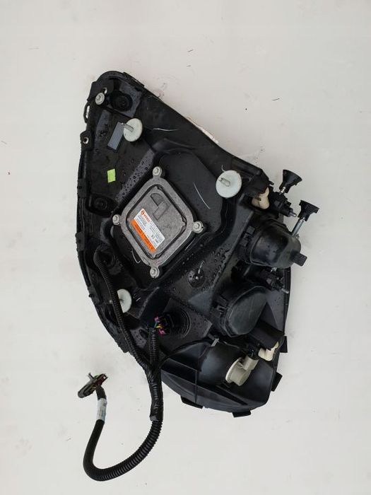 lampa przednia prawa lewa chevrolet corvette c6 227930013