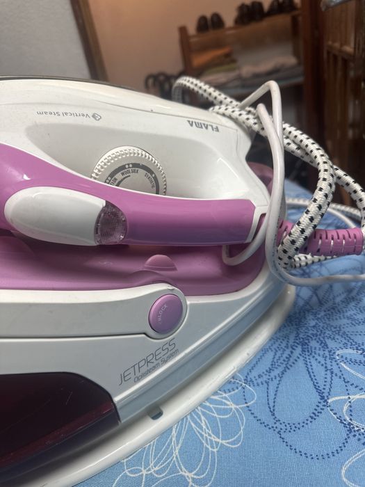 Ferro de engomar Flama