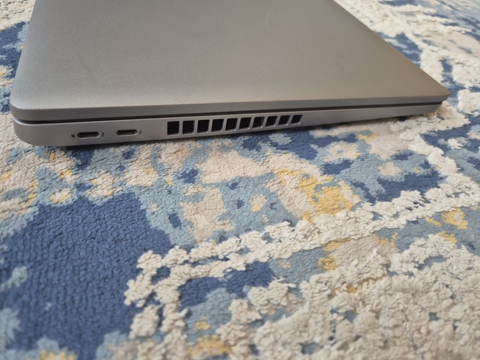 Laptop Dell Latitude 5520 | i5-1145G7 | 32 GB RAM | SSD 1 TB | Win 11 Pro