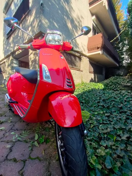 Vespa Sprint Vespa Sprint 125 kolor czerwony