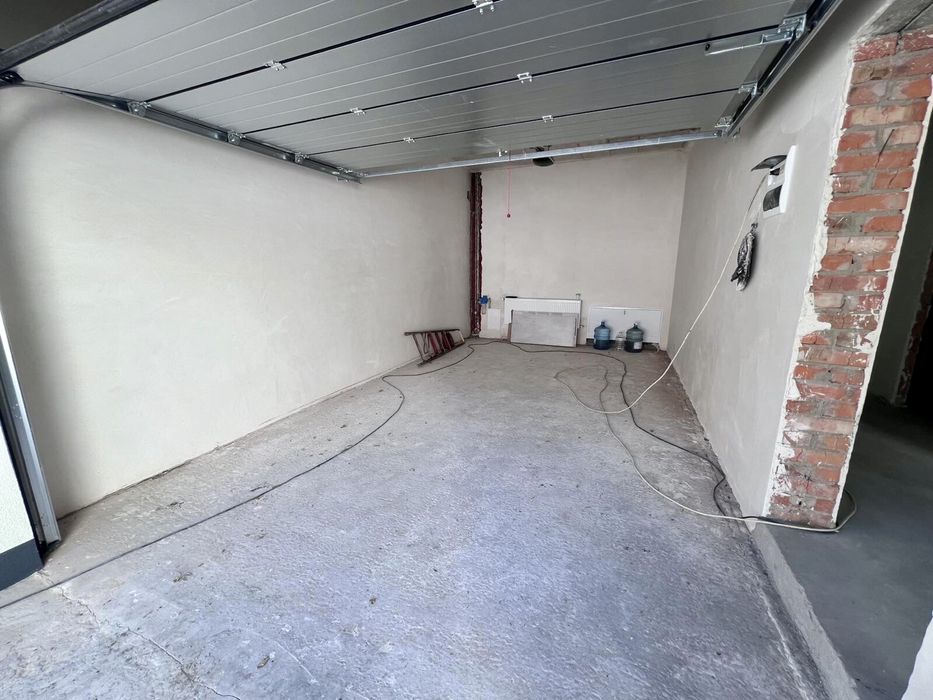 Продаж Котеджів в самому центрі