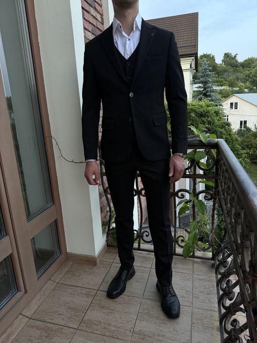 Чоллвічий костюм трійка