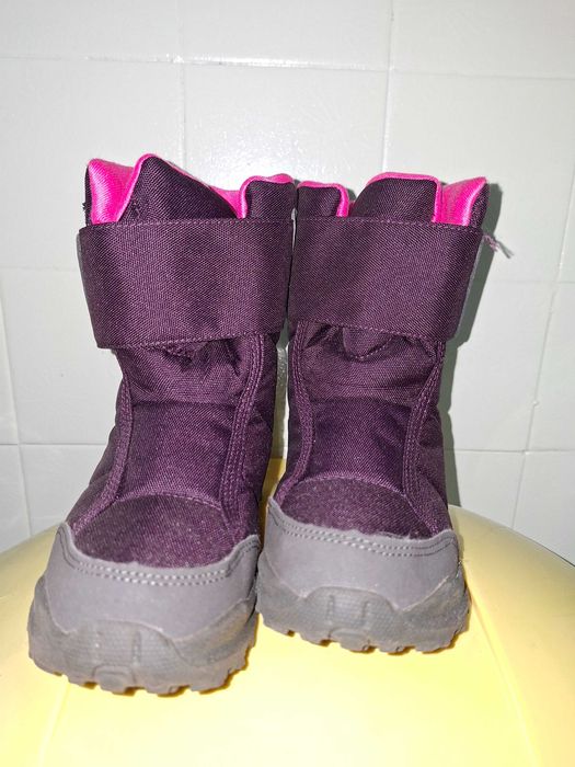 Botas de criança impermeáveis