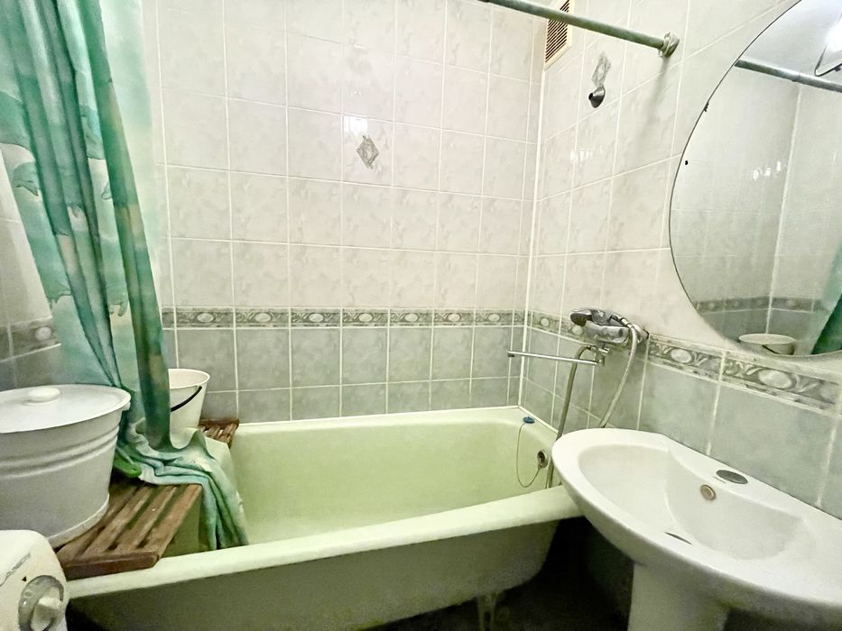 2 кімнатна квартира в Центрі біля Парку Петровського