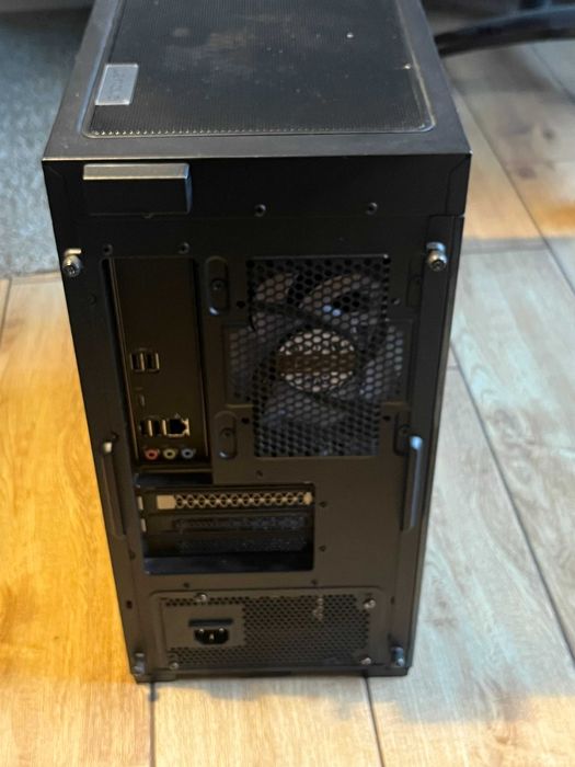 Lenovo Legion T5-26IOB6 (90RT00C4PL)