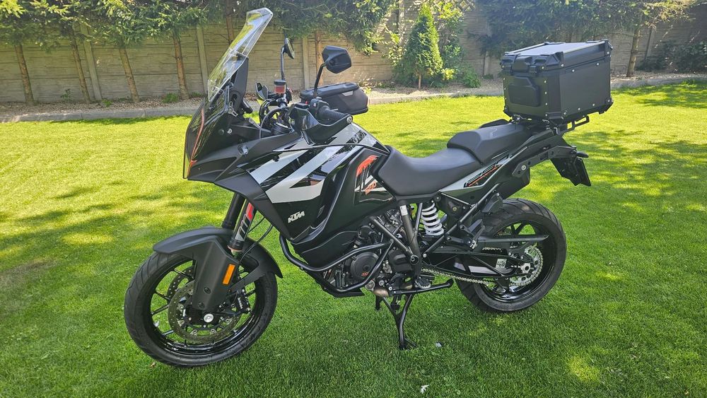KTM