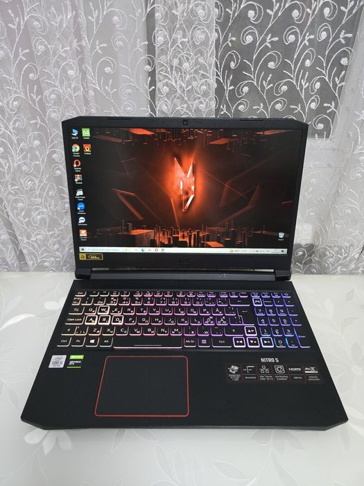 Acer Nitro 5/144Hz/1660Ti 6GB/RAM:16GB/i5-10300H/SSD:512GB