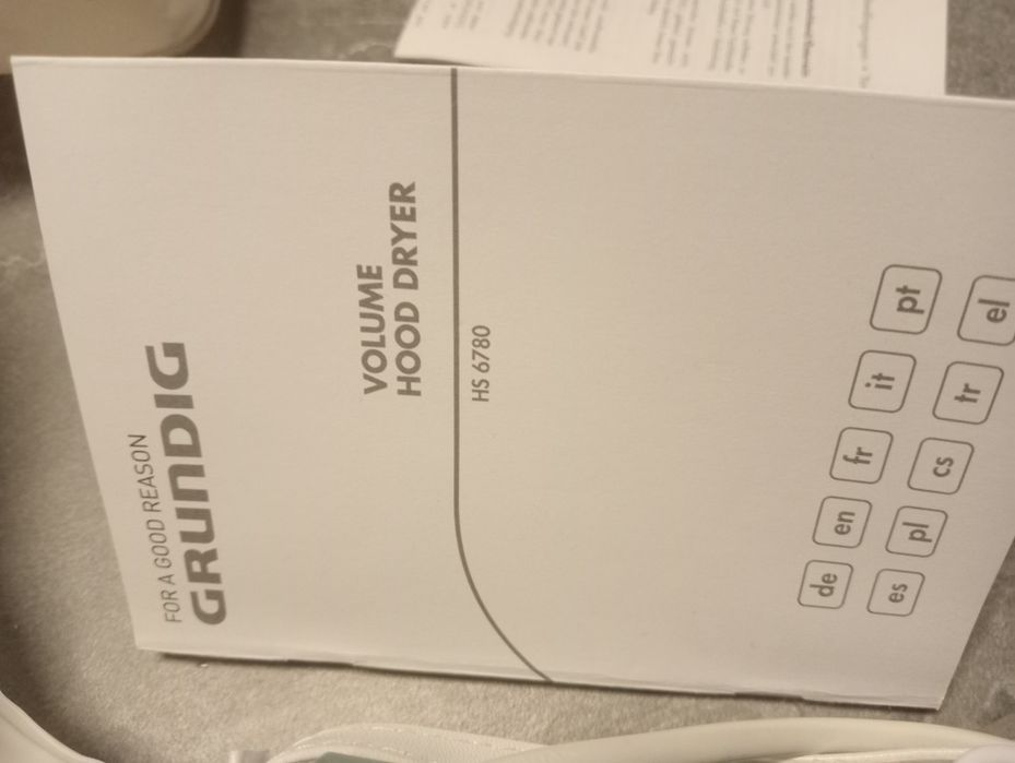 Suszarka kapturowa Grundig 600w