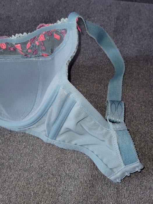 Biustonosz NOWY Dalia z metką Jade semi-soft K24 nieużywany