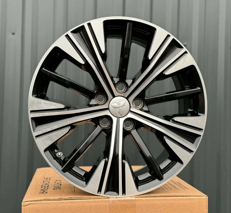 Alufelgi 5x114,3 r18 MITSUBISHI ASX Outlander Eclipse Cross 35#
