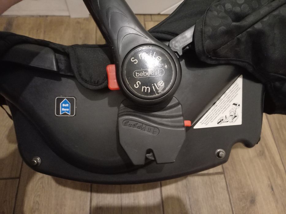 Автокрісло люлька переноска 0+