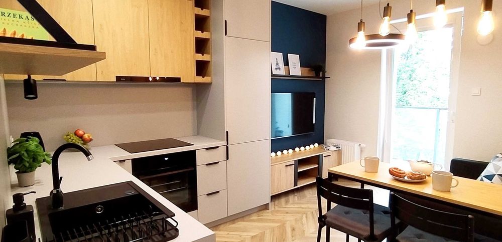 Komfortowe 2 pokoje przy Manufakturze | Loggia | Bezpośrednio