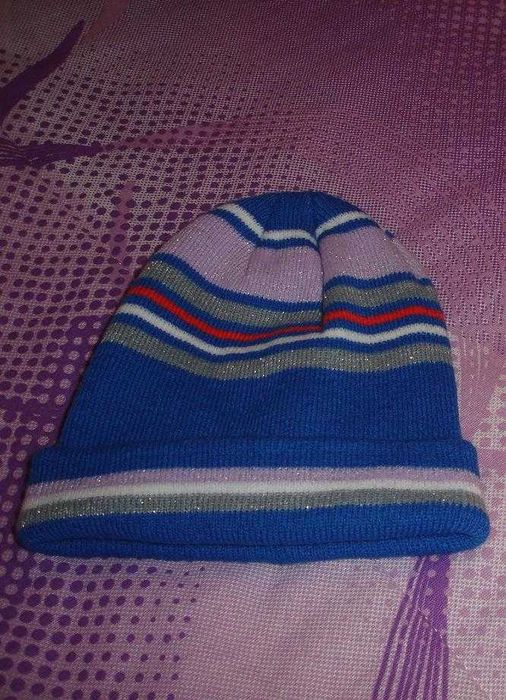 gorros e luvas de criança