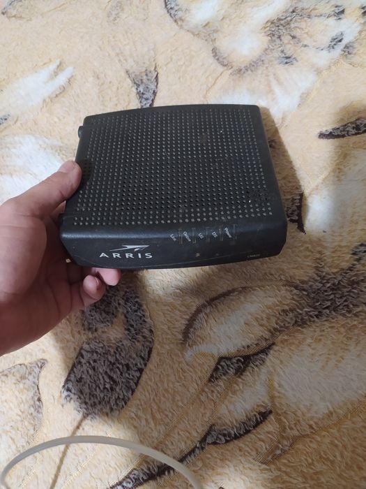 Wi-Fi роутер модем ARRIS CM820B