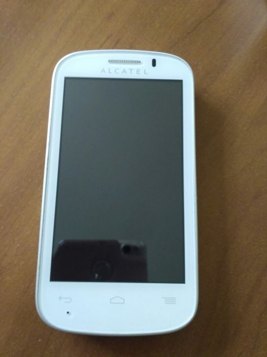 Smartfon, Alcatel One Touch C3