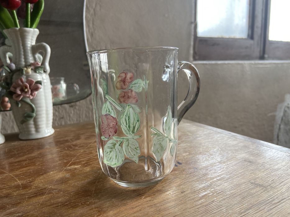 copo de vidro com alça