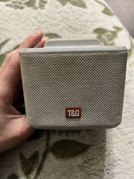 Продам блютуз колонку T&G
