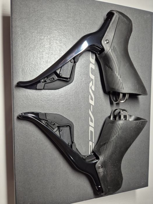 Klamkomanetki SHIMANO Dura Ace ST-R9250 2x12s Di2