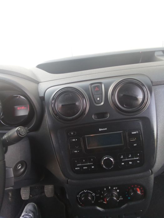 Dacia dokker 1.5dci 2 lugares 2017