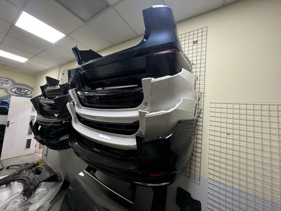 Задній бампер оригінал Lincoln nautilus 24