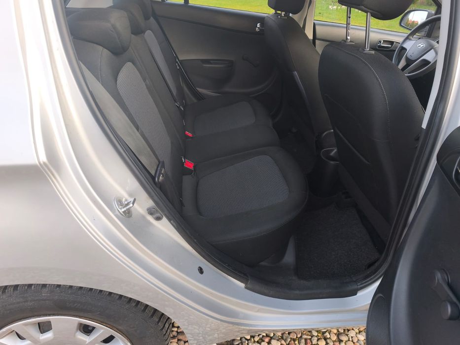 Hyundai i20 1.2 benzyna 2013r ISOFIX klimatyzacja  Sprowadzony