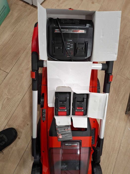Corta-Relvas a Bateria Einhell Professional RASARRO 36/38 (Novo na Caixa)