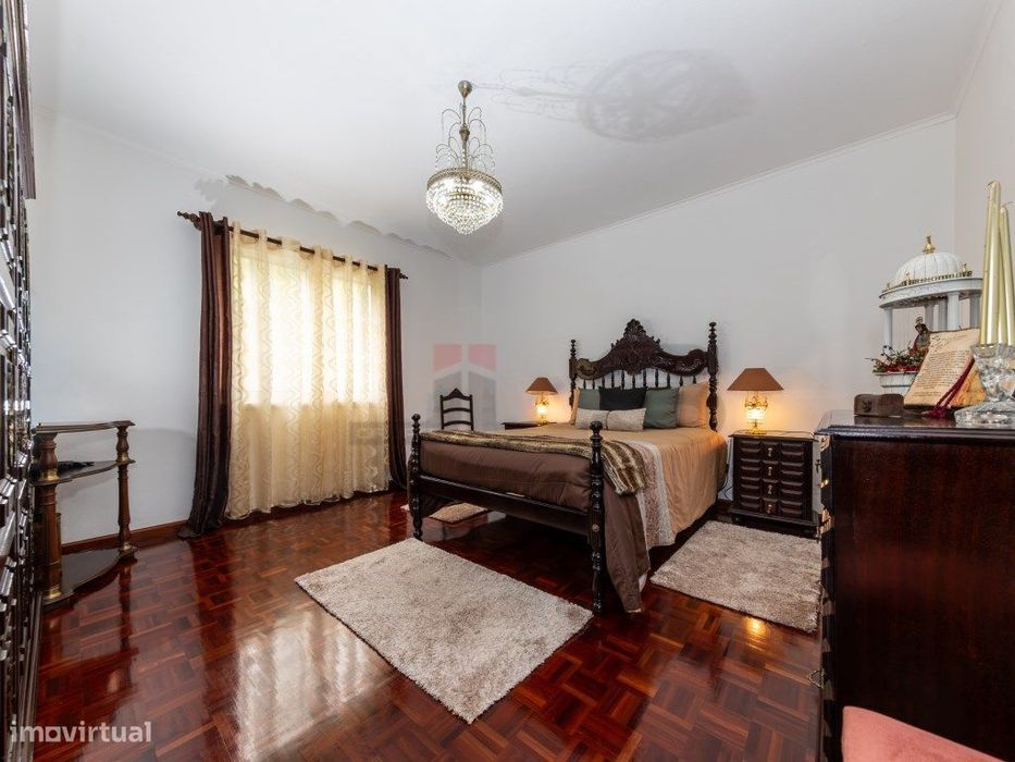 Moradia Exclusiva com Vista Mar + Terreno Urbano Independente (Fren...