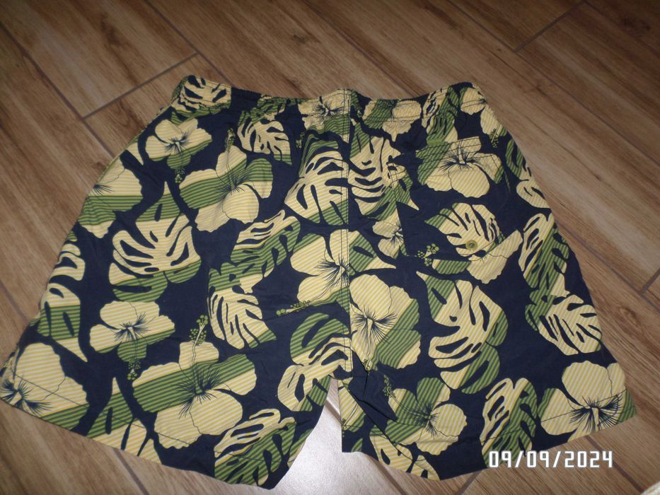 męskie spodenki plażowe -hawajki-H&M-L