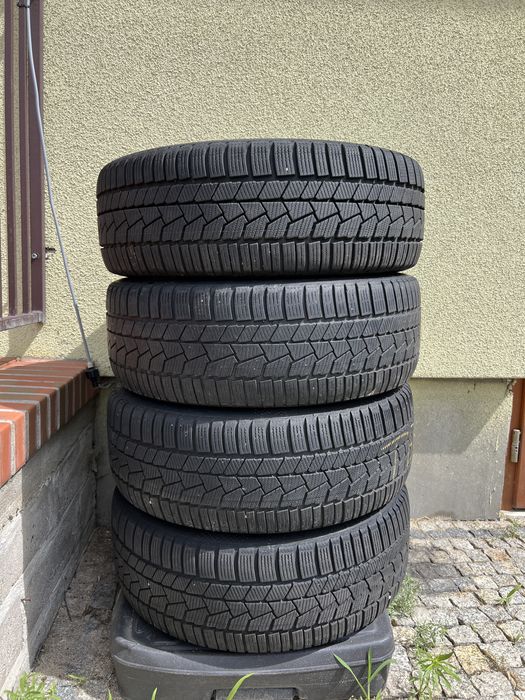 Kola 225/40 R19
