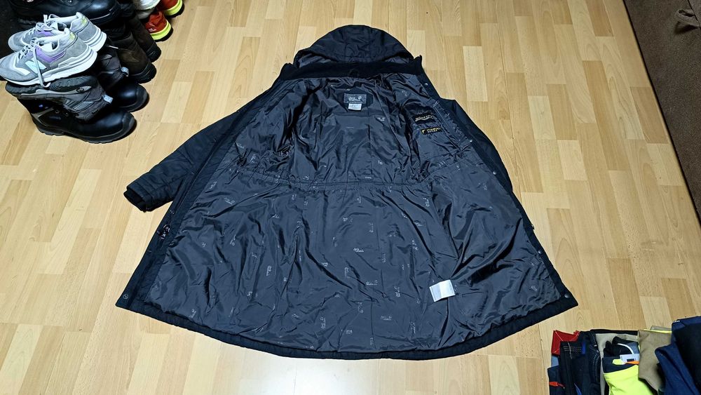 Długa kurtka ocieplana JACK WOLFSKIN STORMLOCK ACTIVE r.XS st.b.dobry