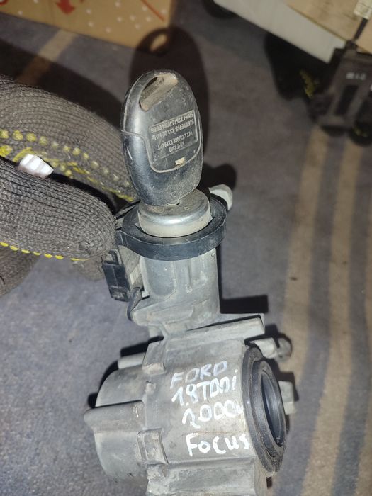 Замок зажигания Форд Транзит Фокус Эскорт