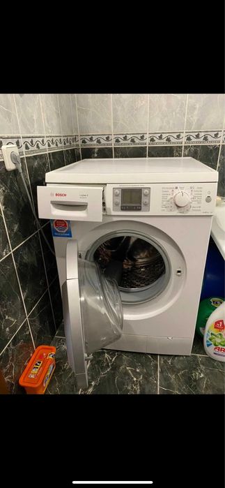 Bosch logixx 8 під запчастини або ремонт