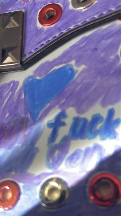 Шкіряна сумочка для тих хто любить себе